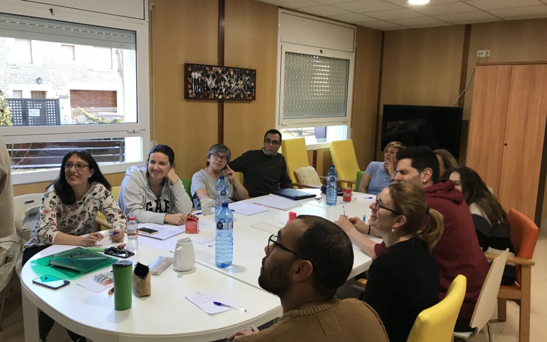 FORMACIÓ EN EL MÉTODE DE VALIDACIÓ  de Naomi de Feil