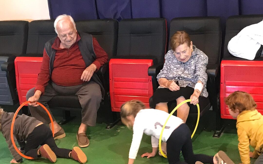 DIJOUS AMB L’ESCOLA