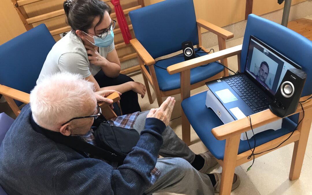 CONVERSES AMB ELS ESTUDIANTS DE PSICOLOGIA